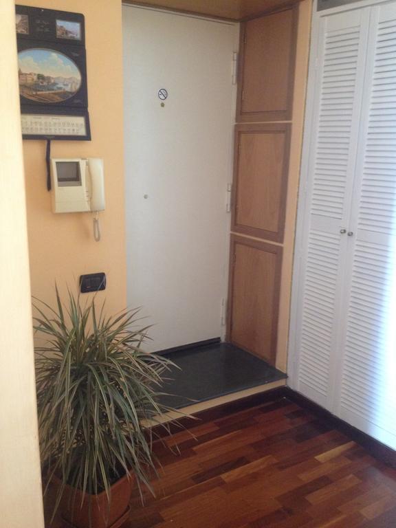 Toledo Suite Наполи Екстериор снимка