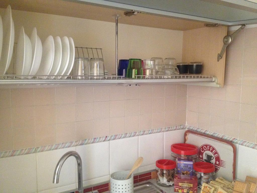 Toledo Suite Наполи Екстериор снимка